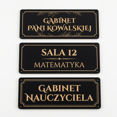 Personalizowana tabliczka na drzwi Gabinet Nauczyciela z Twoim napisem – HDF czarny