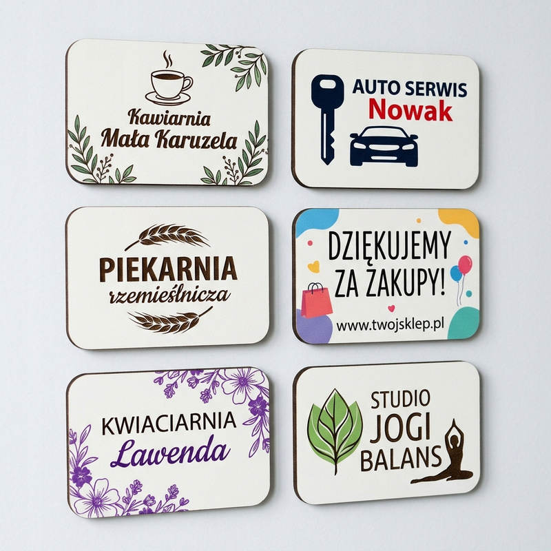 Personalizowany magnes na lodówkę z Twoim logo UV na białym HDF