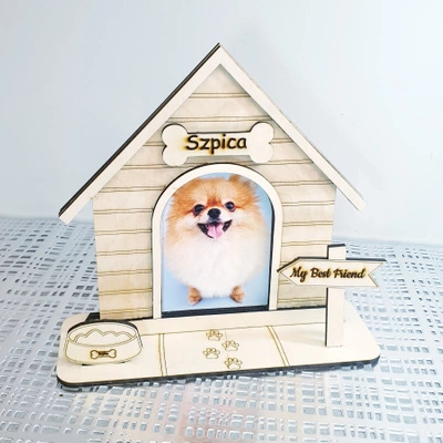 Wooden photo frame "Pupil"