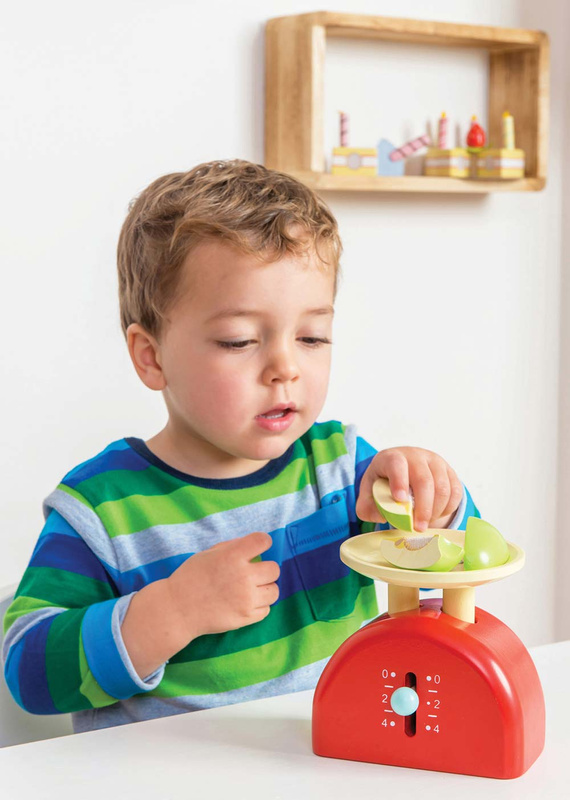 Drewniana waga, zabawka edukacyjna dla dzieci akcesoria kuchenne Le Toy Van