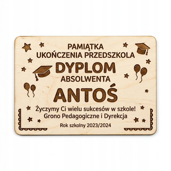 Drewniany dyplom Absolwent Przedszkola z imieniem dziecka – pamiątka ze sklejki